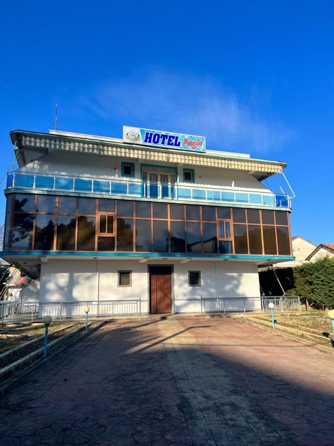Kamberi Hotel & Apartments 2 Velipoje Bagian luar foto