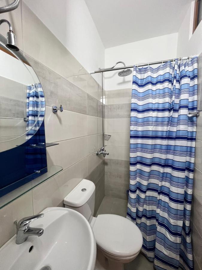 Kamberi Hotel & Apartments 2 Velipoje Bagian luar foto